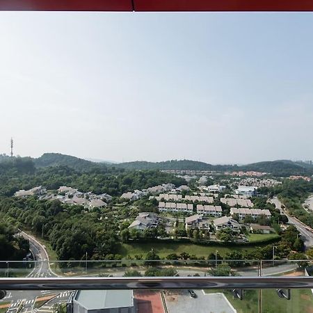 Palm Armada Residence Free Parking And Netflix Putrajaya Zewnętrze zdjęcie
